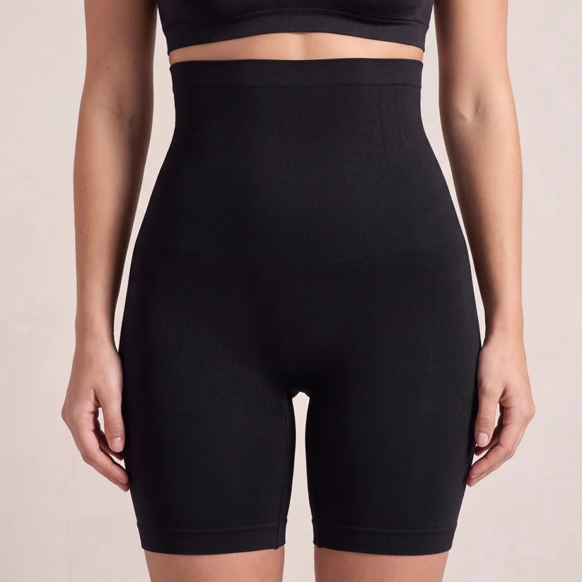 Högmidjade formande shorts
