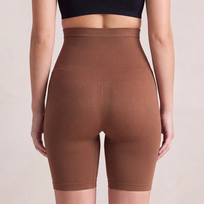 Högmidjade formande shorts